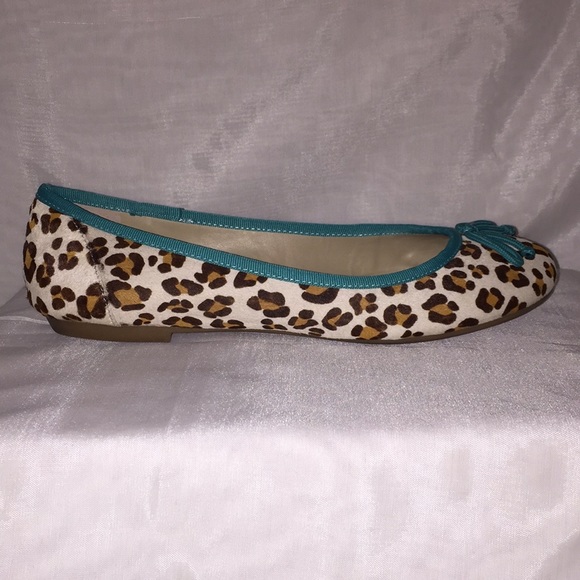 INC Palomeleo Leopard Ballet Flats - Picture 4 of 8